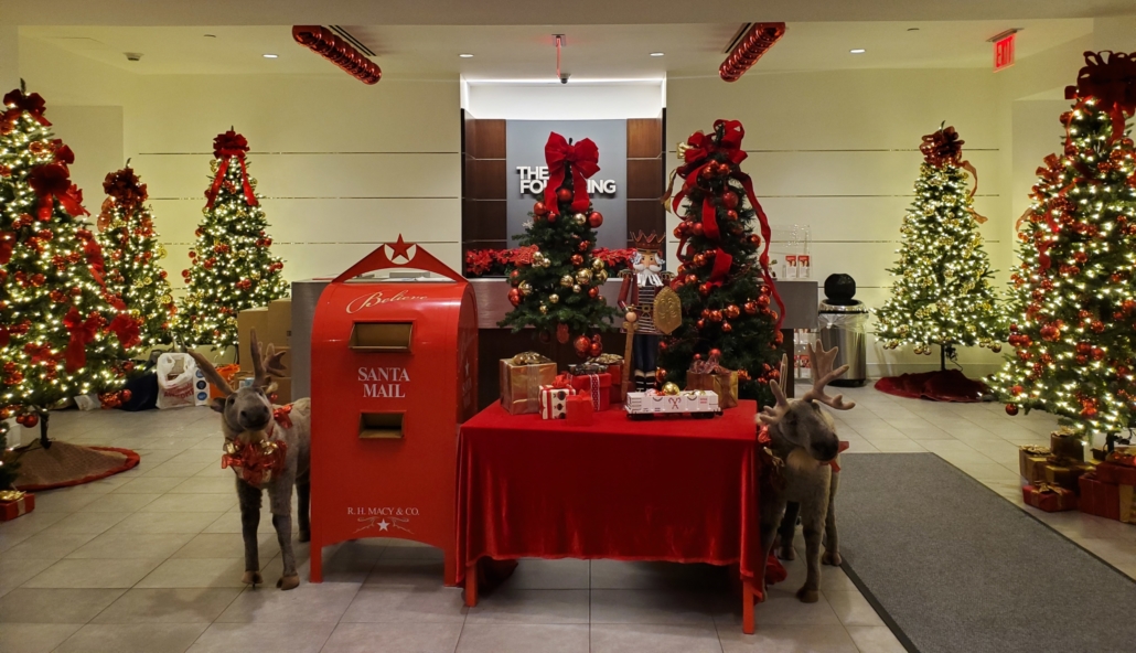 NYF Holiday Lobby